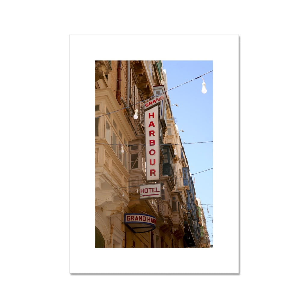 HARBOUR HOTEL